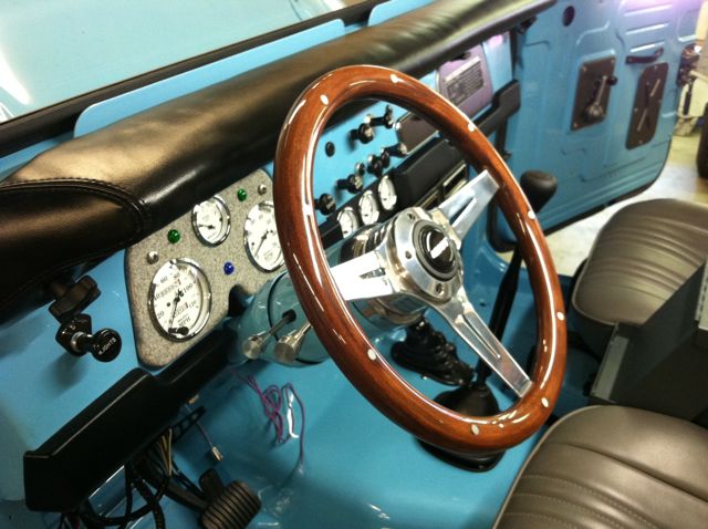 GM Ididit Steering Column -Telescoping and Tilt w/Key- 28" GM Ididit Steering Column -Telescoping and Tilt w/Key- 28"