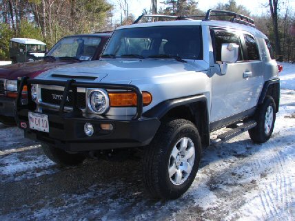 FJ Cruiser Bull Bar & old Man Emu Installation FJ Cruiser Bull Bar & old Man Emu Installation