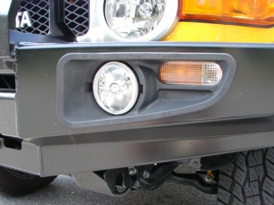 Deluxe Bull Bar Fog Light | Toyota FJ Cruiser